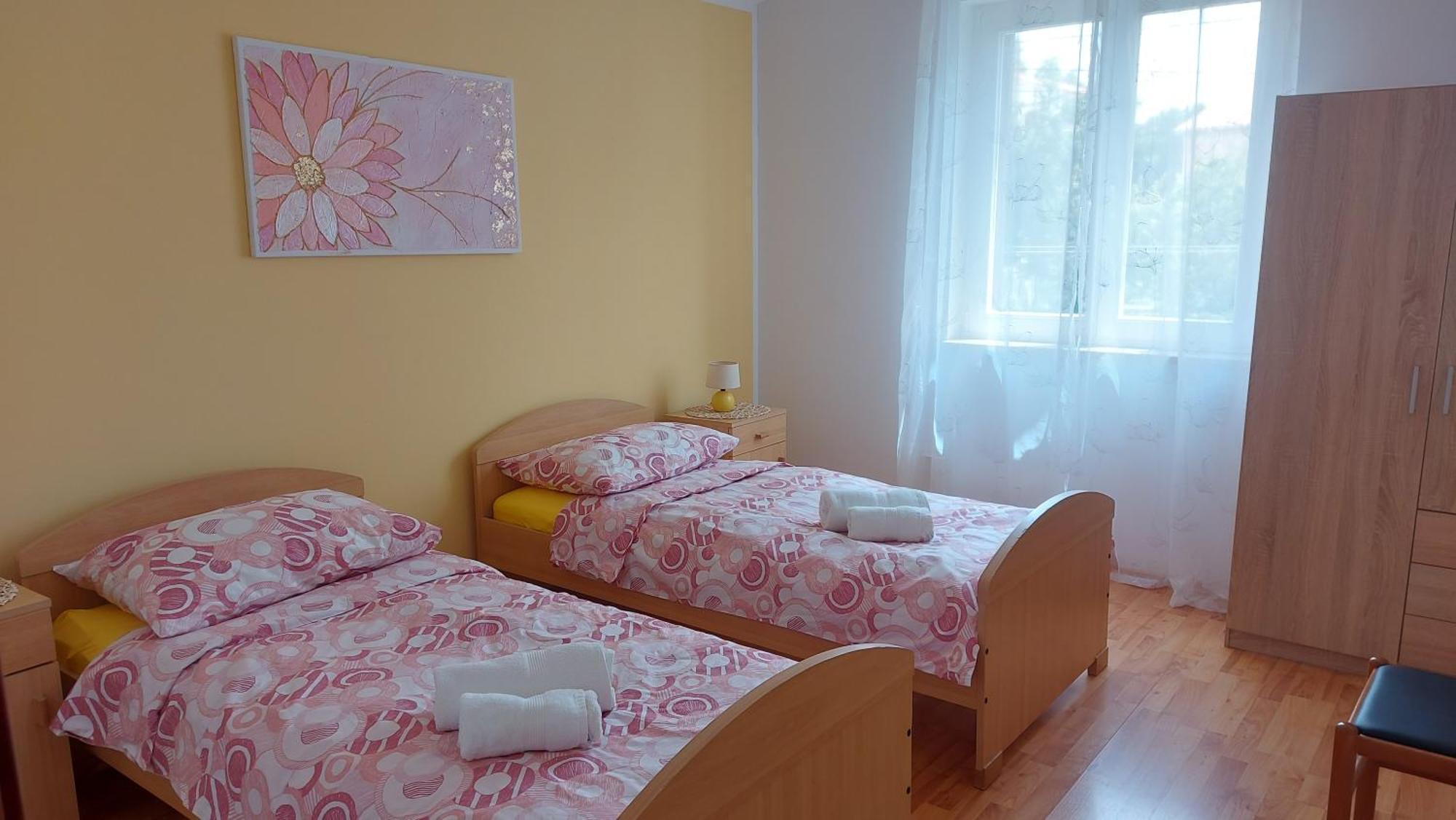 Apartments Ines เมดูลิน ภายนอก รูปภาพ